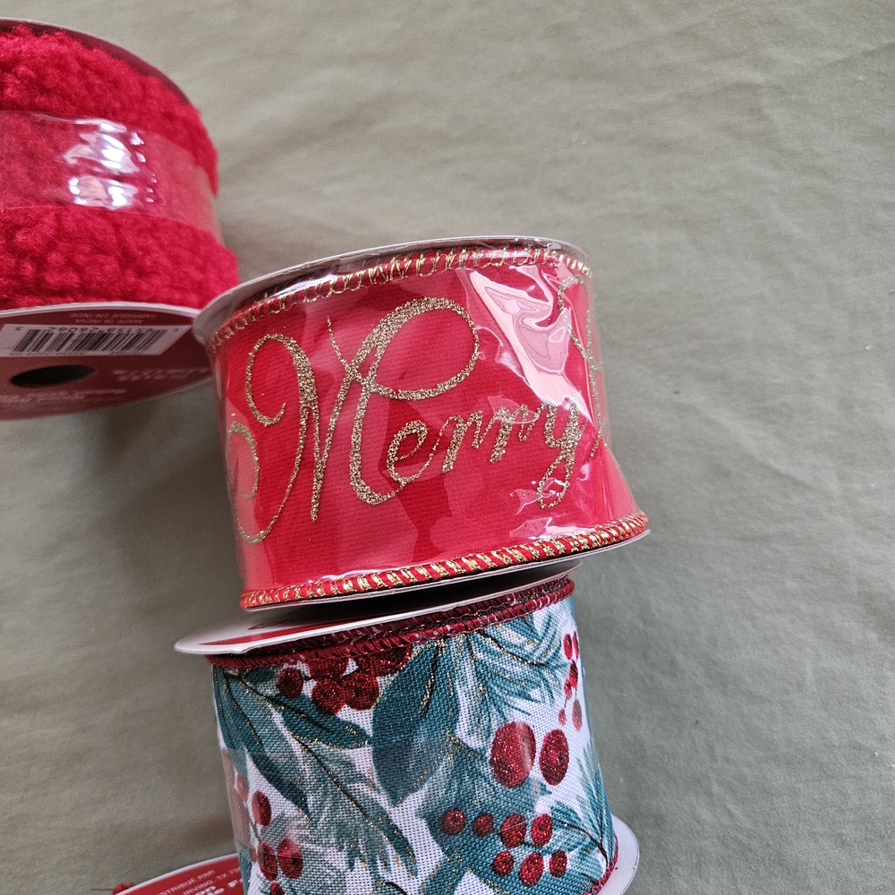 NEW Ashland Christmas Set of 4 Festive Wired Ribbon Rolls - Picture 3 of 6